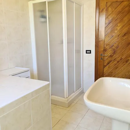 아파트 Residenza Orchidea In Baia